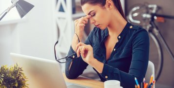 γυναίκα, εξουθένωση, υπερκόπωση, ώρα εργασίας