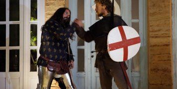 Το ''Μεσαιωνικό Φεστιβάλ Χίου'' στο Κάστρο της Χίου Το ''Μεσαιωνικό Φεστιβάλ Χίου'' στο Κάστρο της Χίου