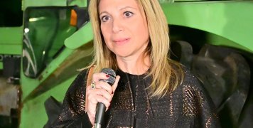 Μαρία Καρυστιανού