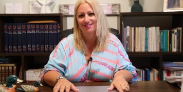 Project Happiness: Η ψυχική ανθεκτικότητα από την Μαρία Τσικουδή Καλαγκιά Project Happiness: Η ψυχική ανθεκτικότητα από την Μαρία Τσικουδή Καλαγκιά