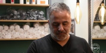 Project Happiness: Γιορτινά χτενίσματα από τον Αλέξανδρο Βαβούλη Project Happiness: Γιορτινά χτενίσματα από τον Αλέξανδρο Βαβούλη