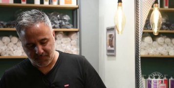 Project Happiness: Φροντίδα & προστασία ταλαιπωρημένων μαλλιών από τον Αλέξανδρο Βαβούλη Project Happiness: Φροντίδα & προστασία ταλαιπωρημένων μαλλιών από τον Αλέξανδρο Βαβούλη