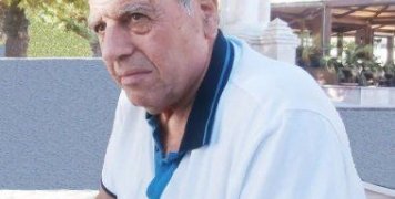 Λευτέρης Πυκνής