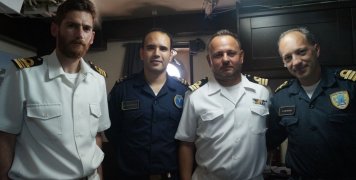 Ο Πλωτάρχης και Αξιωματικοί του Τζιμιτζόπουλος