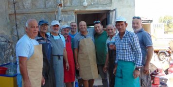 Οι... αρχιμάγειρες των Μεστών Οι... αρχιμάγειρες των Μεστών