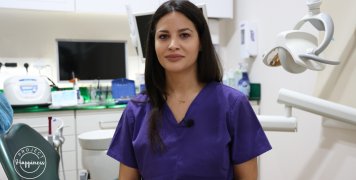 Project Happiness: Μαύρες χρωστικές στα δόντια μικρών παιδιών από την Κέλλυ Γεραλή Project Happiness: Μαύρες χρωστικές στα δόντια μικρών παιδιών από την Κέλλυ Γεραλή