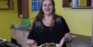 Project Happiness: Μαραθοτηγανίτες από την Άννα Καρυστιανού Project Happiness: Μαραθοτηγανίτες από την Άννα Καρυστιανού