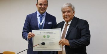 Ανδρέας Καραμούζος και Αθανάσιος Υφαντής Ανδρέας Καραμούζος και Αθανάσιος Υφαντής