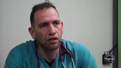 Project Happiness: Καλοκαίρι και κατοικίδια από τον Μάνο Βουγαζιανό Project Happiness: Καλοκαίρι και κατοικίδια από τον Μάνο Βουγαζιανό