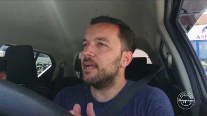 Project Happiness: Οριζόντια σήμανση και αριστερή στροφή από τον Μιχάλη Κουτρή Project Happiness: Οριζόντια σήμανση και αριστερή στροφή από τον Μιχάλη Κουτρή