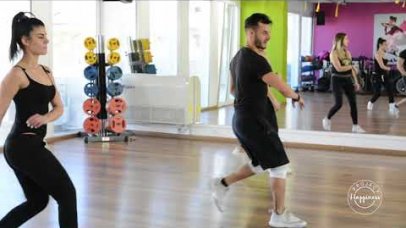 Project Happiness: Το ομαδικό πρόγραμμα coreo aerobic από τον Ξενοφώντα Κουτσουλιά Project Happiness: Το ομαδικό πρόγραμμα coreo aerobic από τον Ξενοφώντα Κουτσουλιά