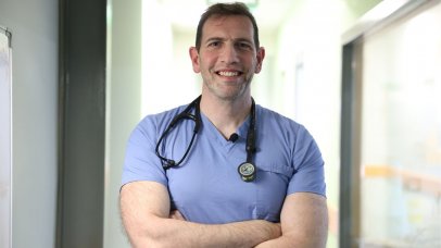 Project Happiness: Τοξικές τροφές κατοικιδίων την εορταστική περίοδο από τον Μάνο Βουγαζιανό Project Happiness: Τοξικές τροφές κατοικιδίων την εορταστική περίοδο από τον Μάνο Βουγαζιανό